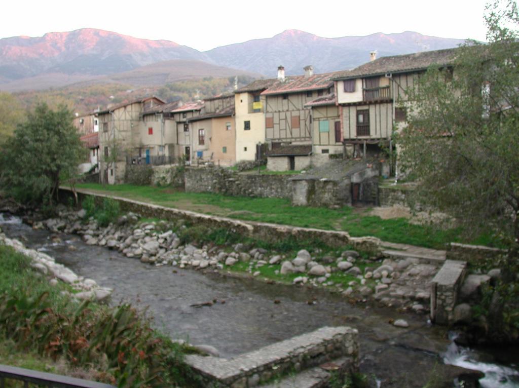 Albergue Turistico Valle Del Ambroz Hervás Екстериор снимка